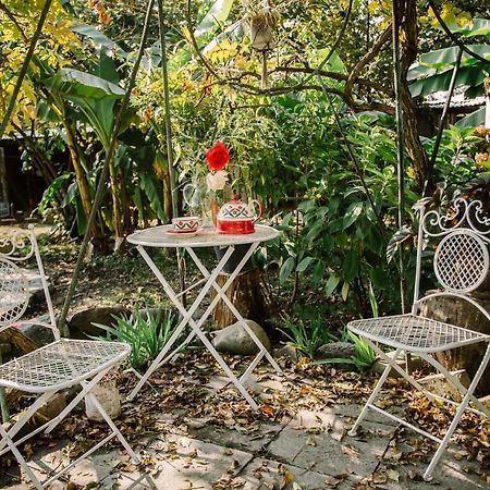 Hotel Chateau Dzveli Gavazi à Akhalsopeli  Extérieur photo